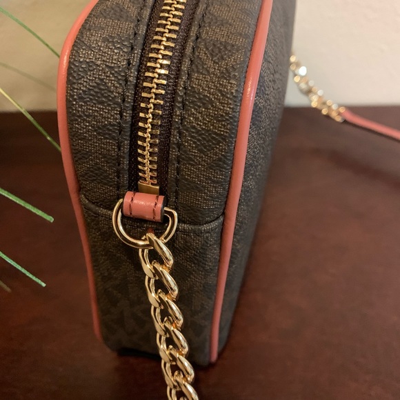 Michael Kors Jet Set Travel Logo Crossbody Bag - Picture 7 of 13